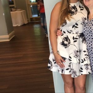 Black/White Floral padded crisscross back dress